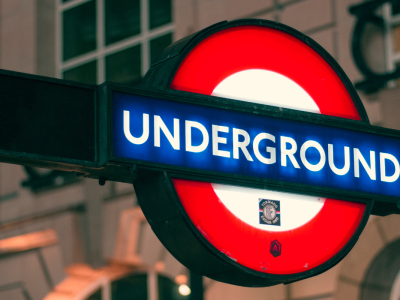 custom signs and graphics